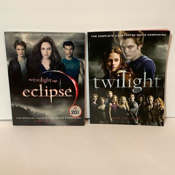 The Twilight Saga Bundle of 2 Movie Companions, Eclipse, Twilight - Picture 1 of 10